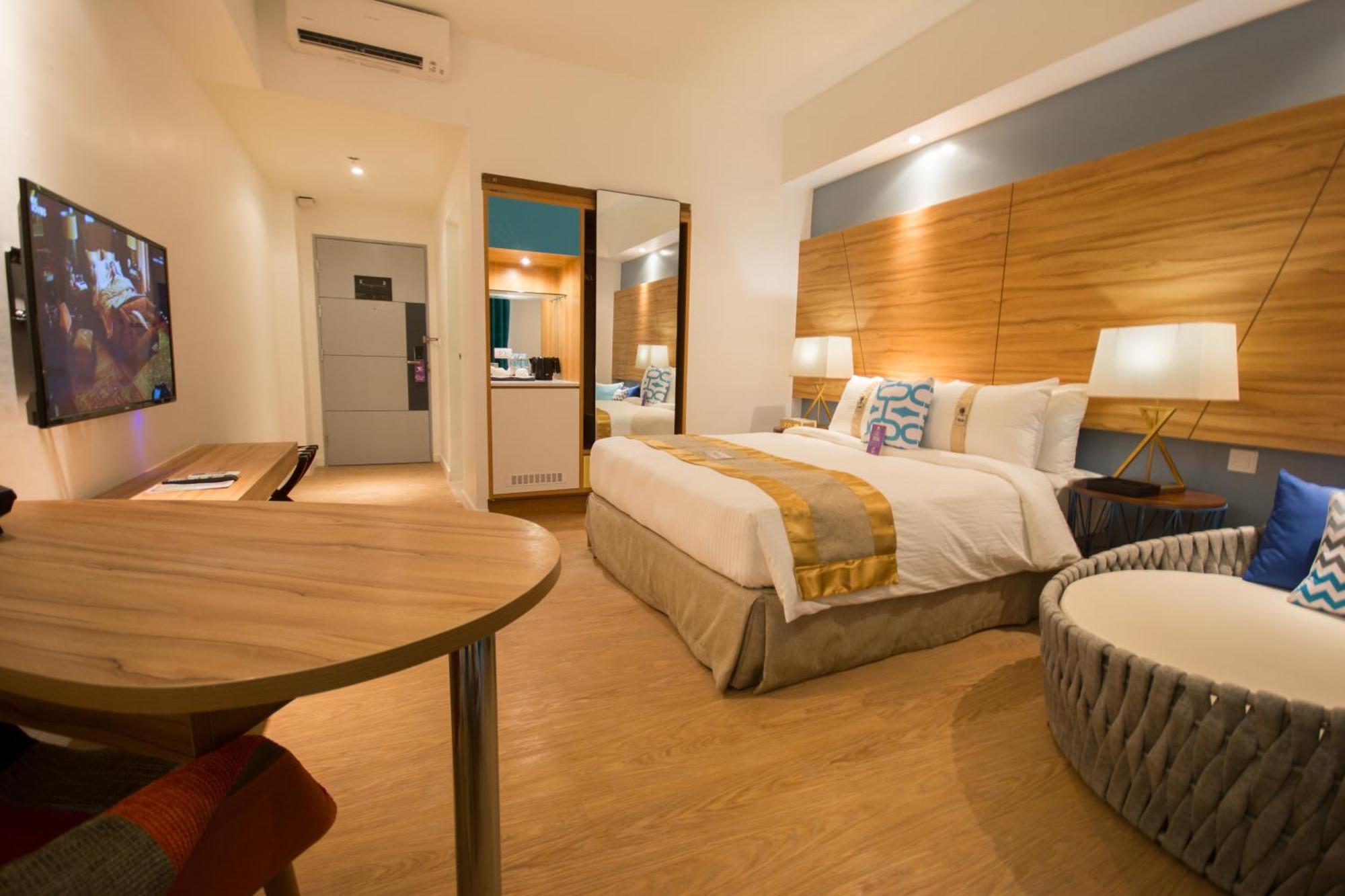 Ferra Hotel And Garden Suites Balabag  Luaran gambar