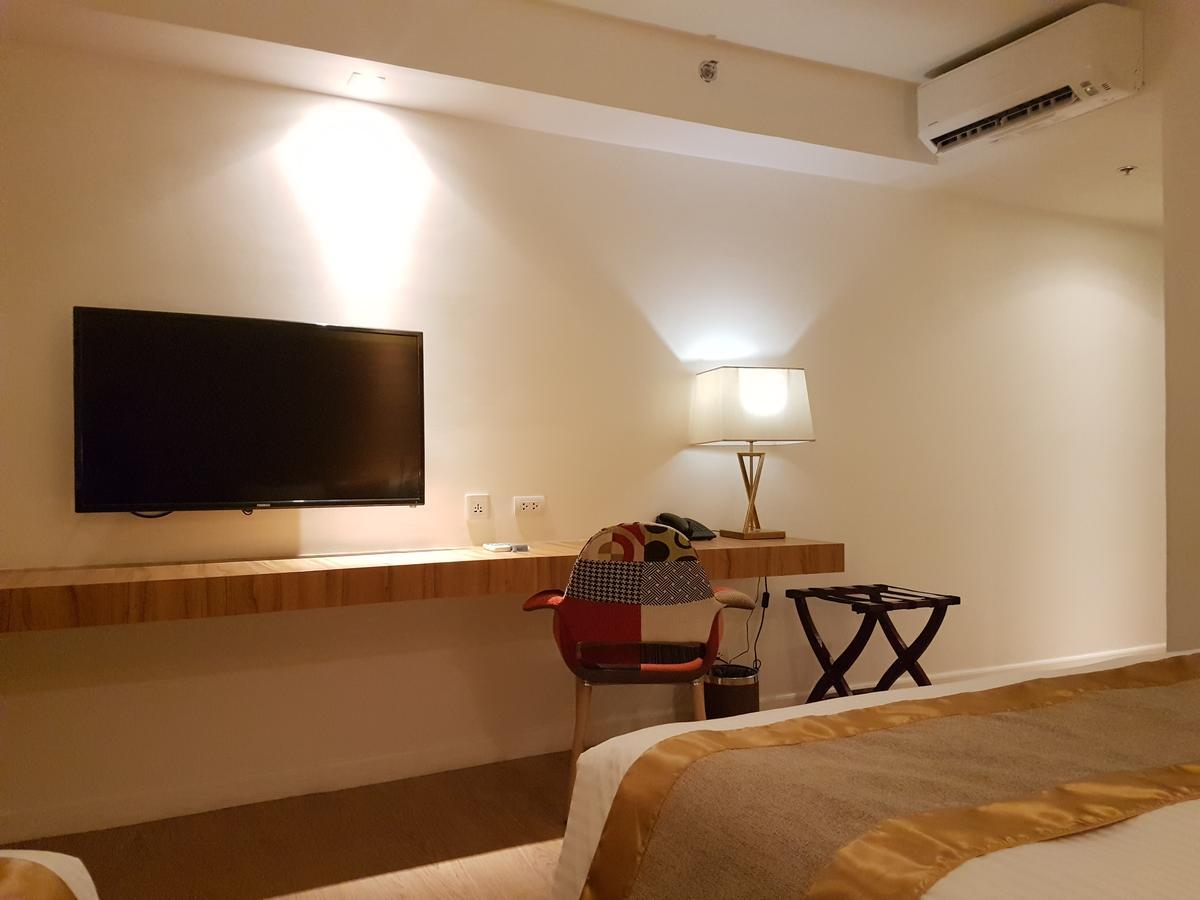 Ferra Hotel And Garden Suites Balabag  Luaran gambar