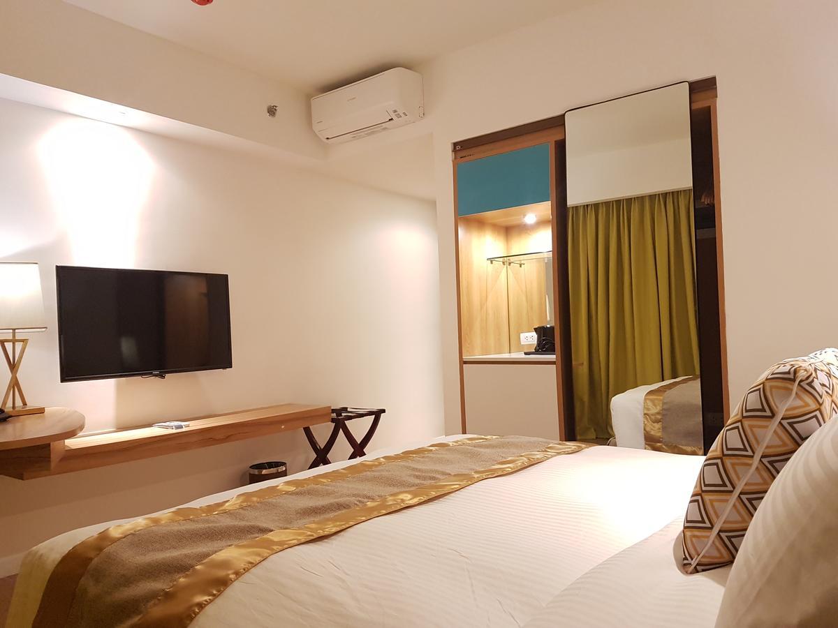 Ferra Hotel And Garden Suites Balabag  Luaran gambar