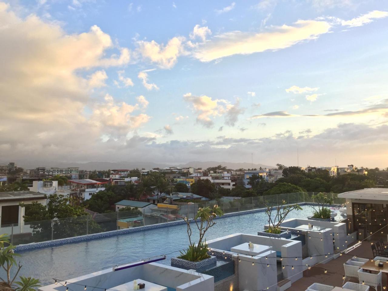Ferra Hotel And Garden Suites Balabag  Luaran gambar