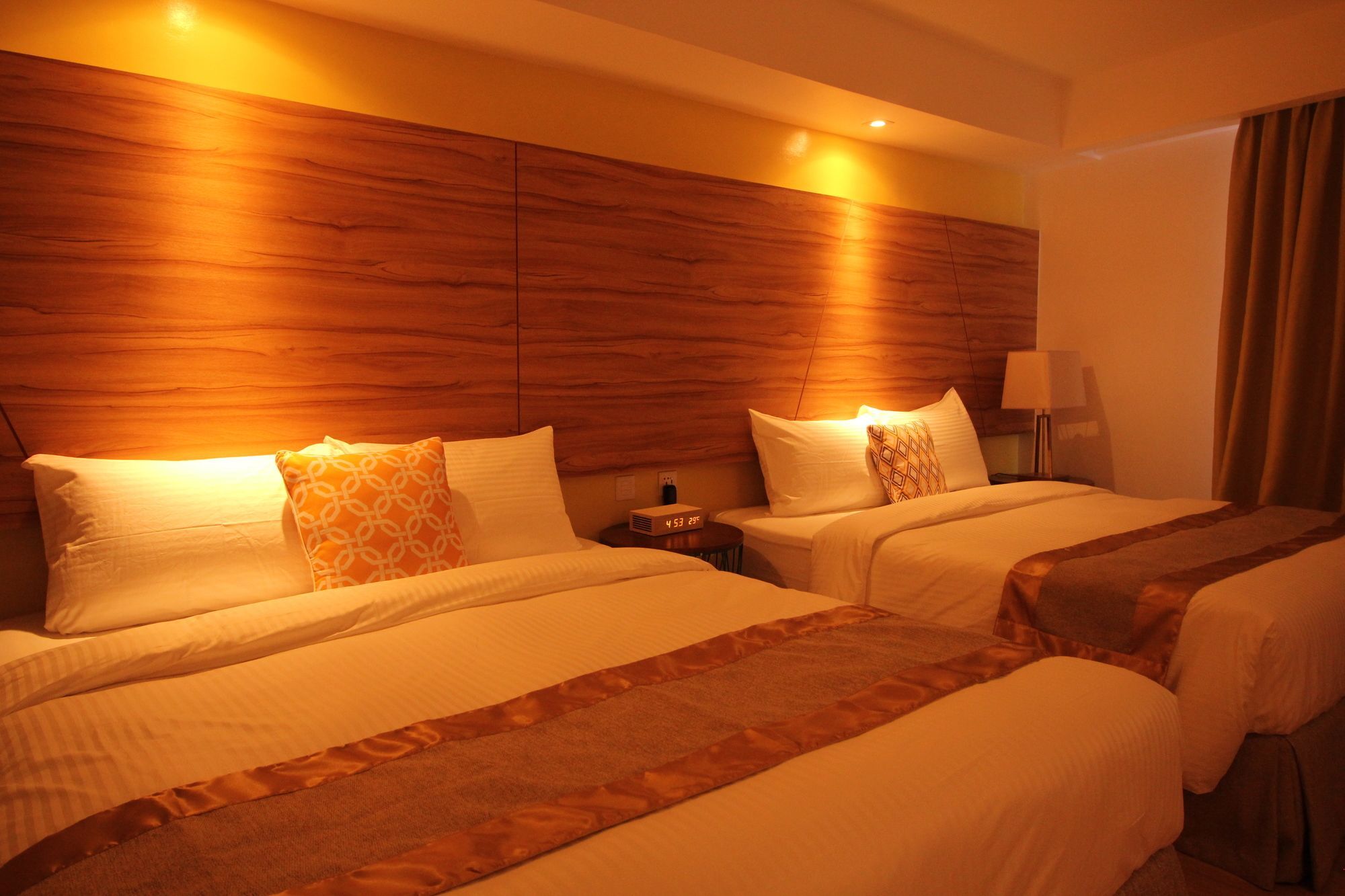 Ferra Hotel And Garden Suites Balabag  Luaran gambar