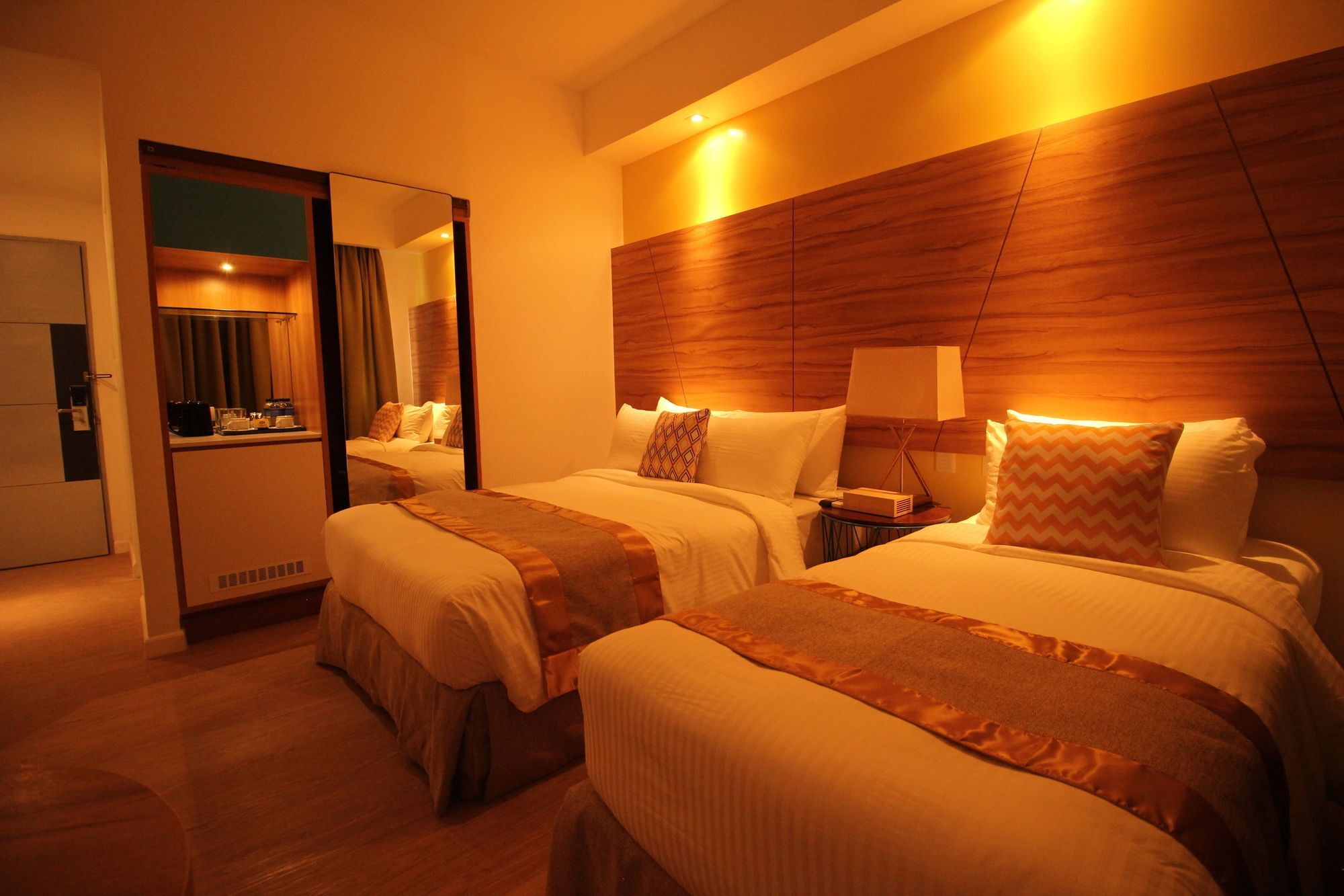 Ferra Hotel And Garden Suites Balabag  Luaran gambar